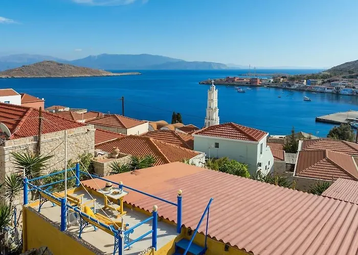 Yellow Oasis Traditional With Sea View Chalki Town