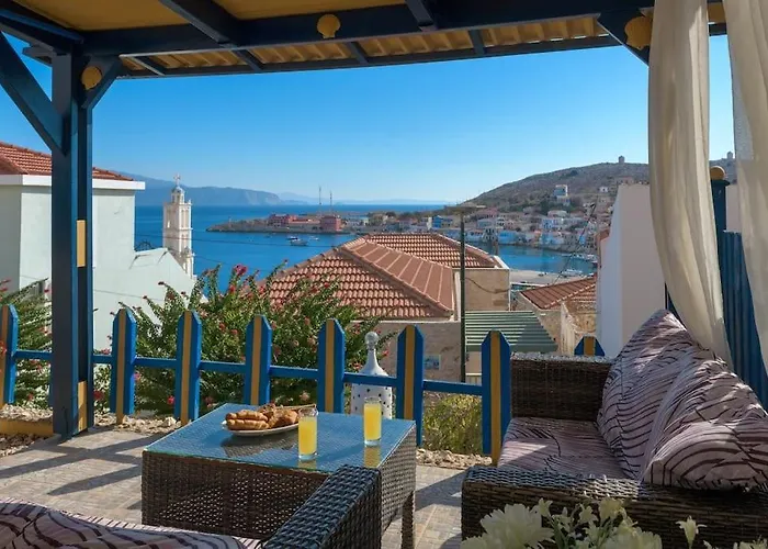 Yellow Oasis Traditional With Sea View 펜션 Chalki Town