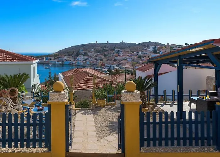 Yellow Oasis Traditional With Sea View *